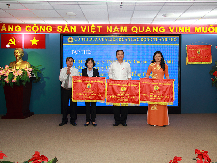 Hội nghị Tổng kết phong trào CNVC-LĐ & Hoạt động Công đoàn TCT năm 2015