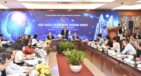 Nỗ lực vượt qua rào cản để thực hiện giáo dục thông minh tại TP.HCM