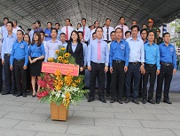 Đoàn đại diện Tổng Công ty dâng hương kỷ niệm 128 năm Ngày sinh Chủ tịch Hồ Chí Minh