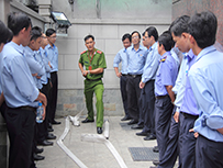 Tập huấn nghiệp vụ PCCC cho lực lượng PCCC Cơ quan Văn phòng TCT Công nghiệp Sài Gòn năm 2016