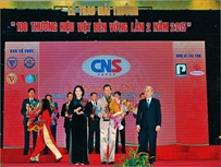 Lễ trao giải 100 thương hiệu Việt bền vững lần 2 năm 2015